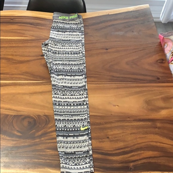 Nike pro dri-fit - Picture 2 of 5